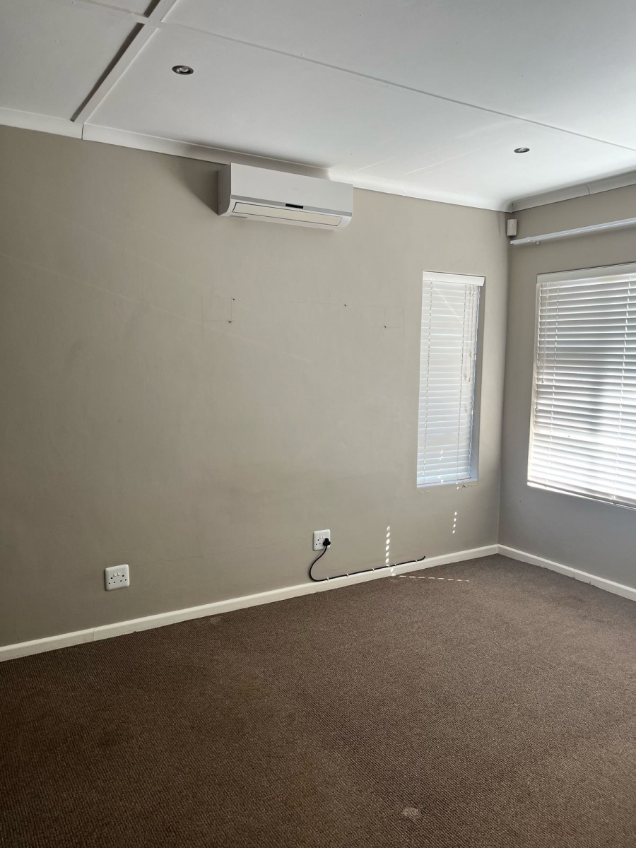 To Let 3 Bedroom Property for Rent in Top Town Eastern Cape